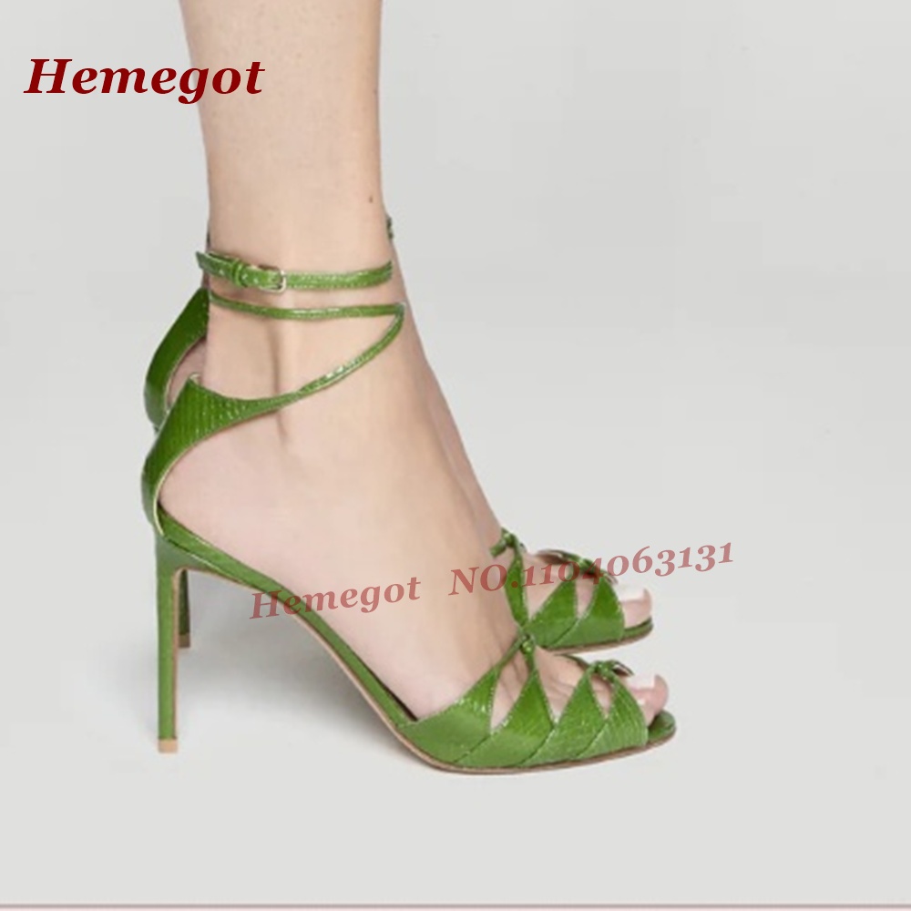 Sandalias de tiras con patrón  - Women'S Shoes Clogs reseña y precio